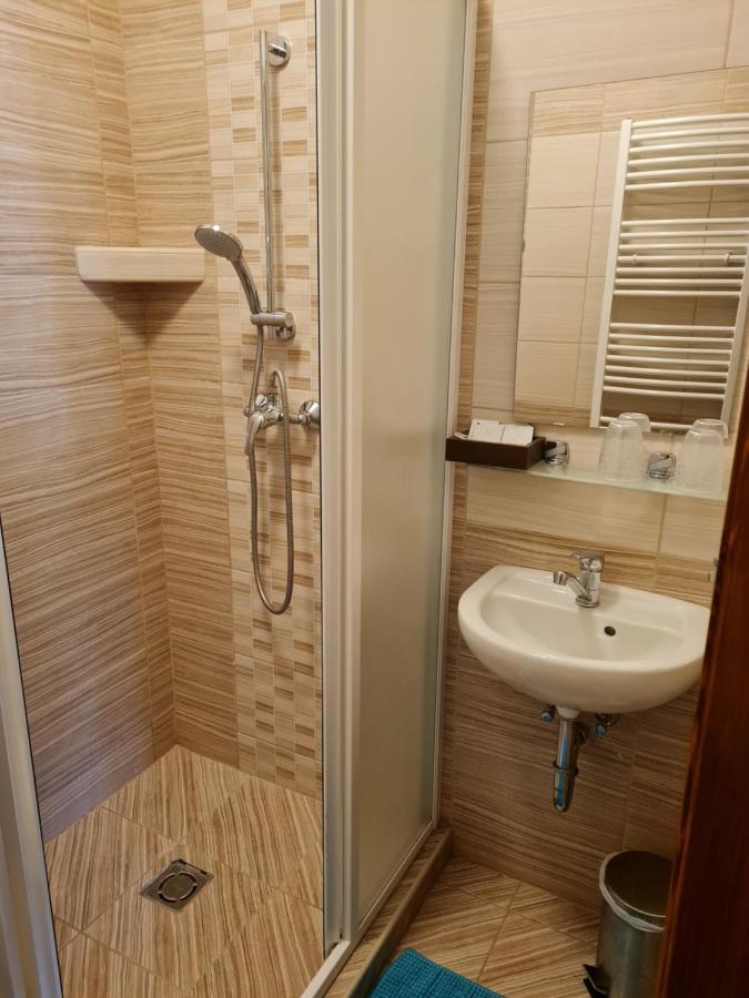 Toroes Panzio Bed & Breakfast Szabolcs Exterior photo